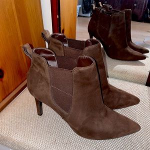 RALPH LAUREN Women’s Suede Heeled Booties